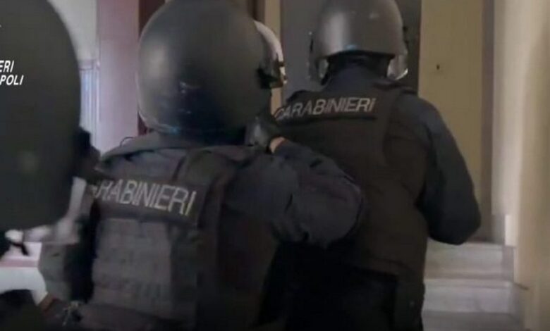 caivano-carabinieri-bunker-droga-arresti-parco-verde