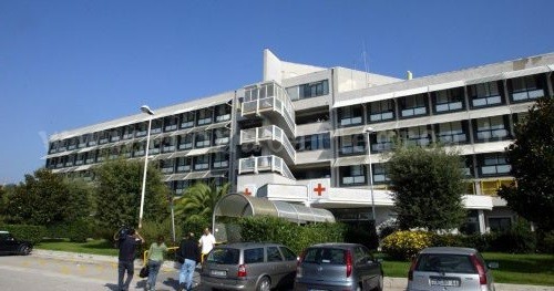 Ospedale Santa Maria delle Grazie, Pozzuoli, ginecologo, aggressioni, denunce, violenze