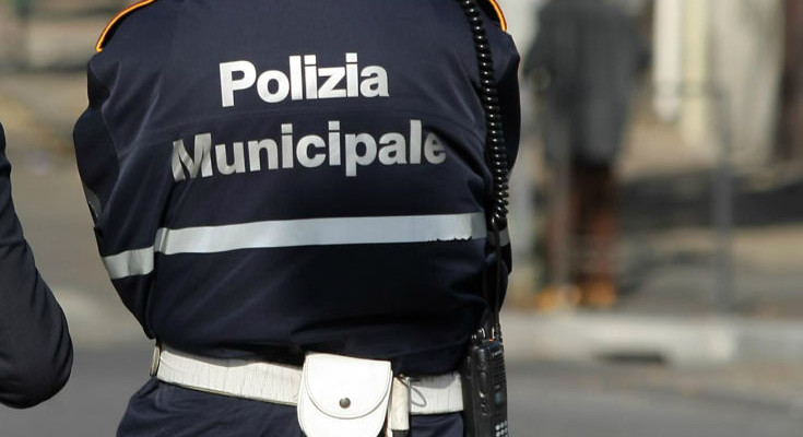 Polizia Municipale-Sequestri-Abusivismo edilizio-Castellammare di Stabia