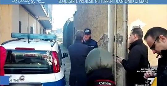 Caso Di Maio, giornalisti minacciati a Pomigliano D'Arco