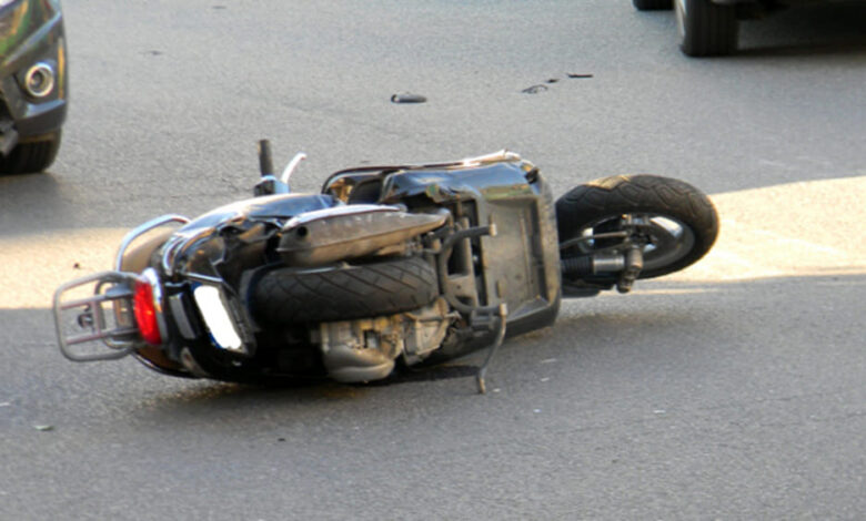 incidente-lungomare-pozzuoli-auto-scooter