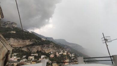 Maltempo in Campania, bomba d'acqua in provincia di Napoli