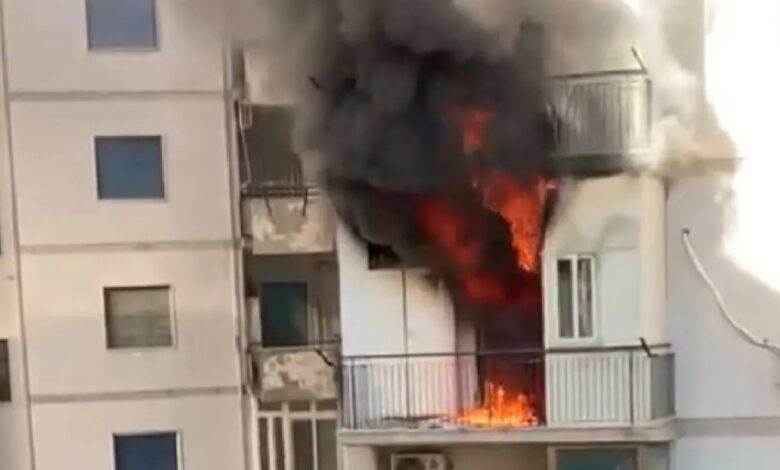 Incendio a Poggioreale, in fiamme un appartamento