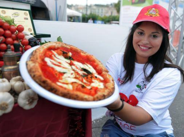 pizza napoletana specialità tradizionali garantite