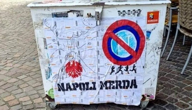 francoforte cartelli scritte anti napoli