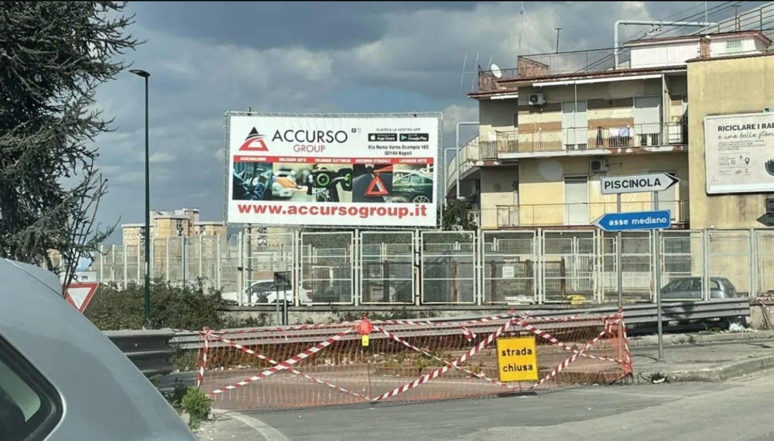 Chiusa Perimetrale Melito Napoli rubati guard rail