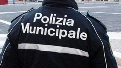 Napoli-blitz-Polizia-Municipale-sequestro