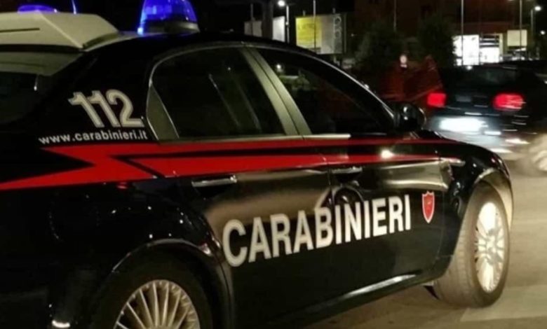 Carabinieri minacciato Pianura denunciato