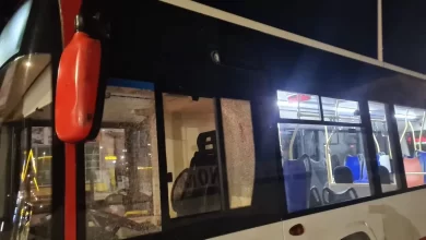 napoli distruggono bus mazze