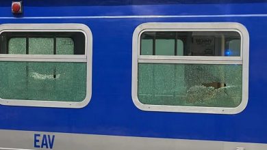 soccavo distrutti finestrini treno Circumflegrea cosa è successo 20 maggio